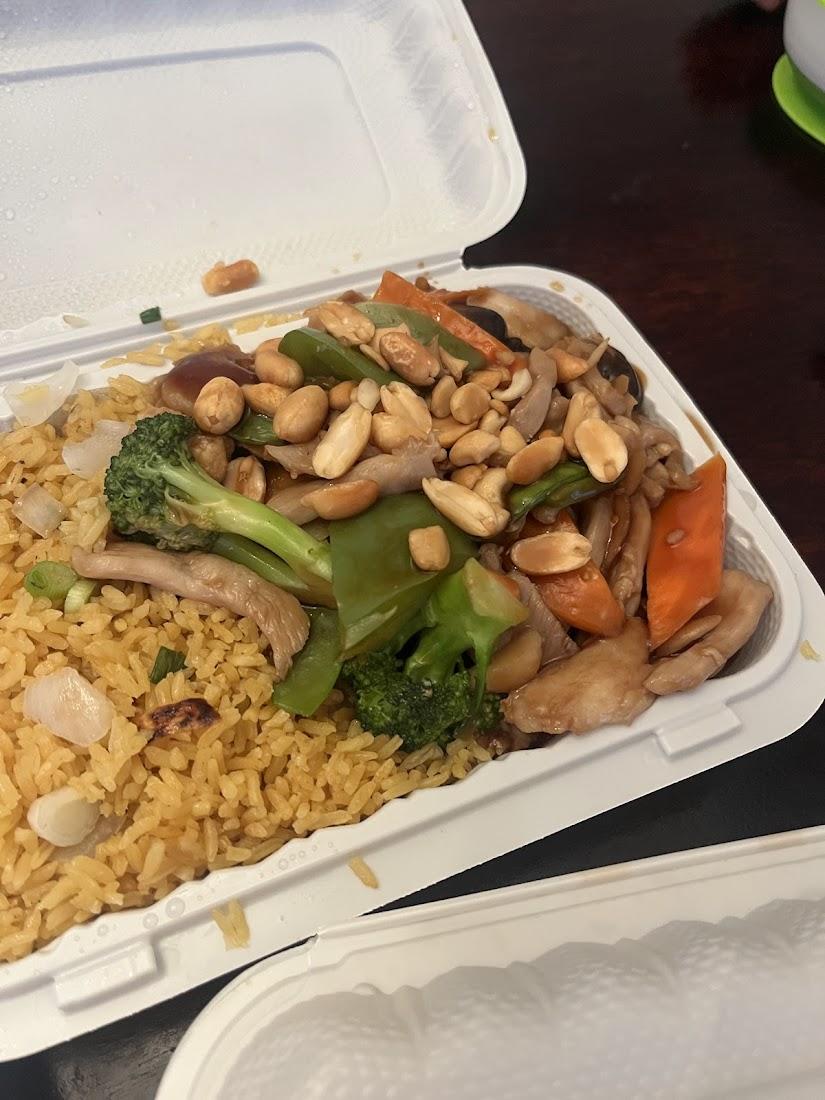 Golden Wok Chinese Restaurant